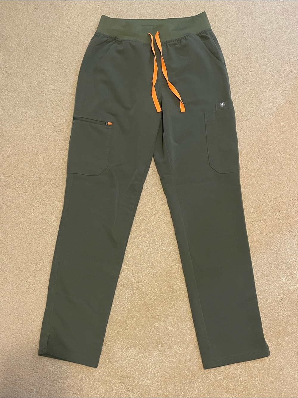 Figs Moss Scrub Set- Catarina Top and Yola High Rise Slim Scrub Pants- Size S - Picture 2 of 3